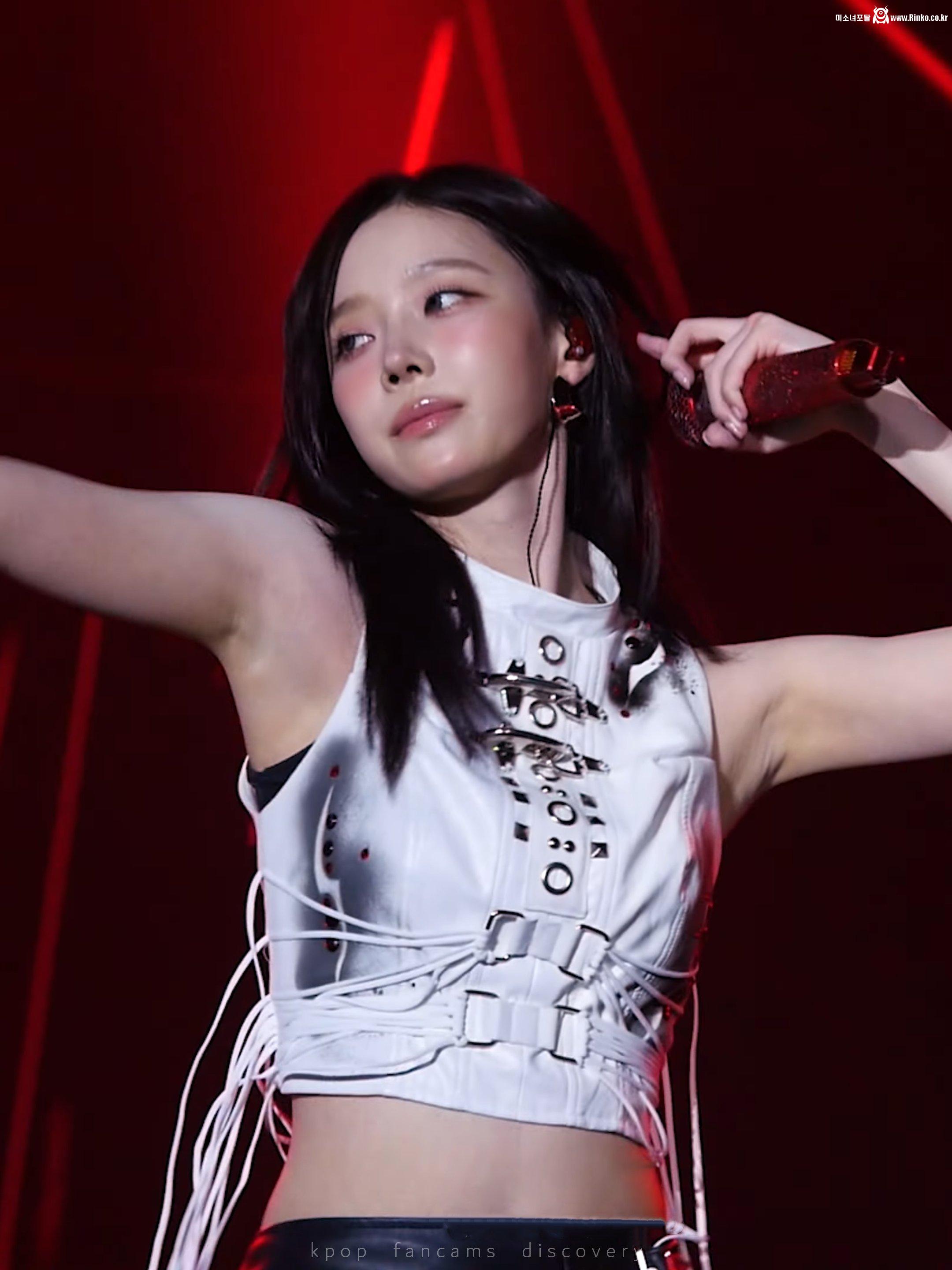 에스파 카리나, 윈터 250517_116479_9.jpg