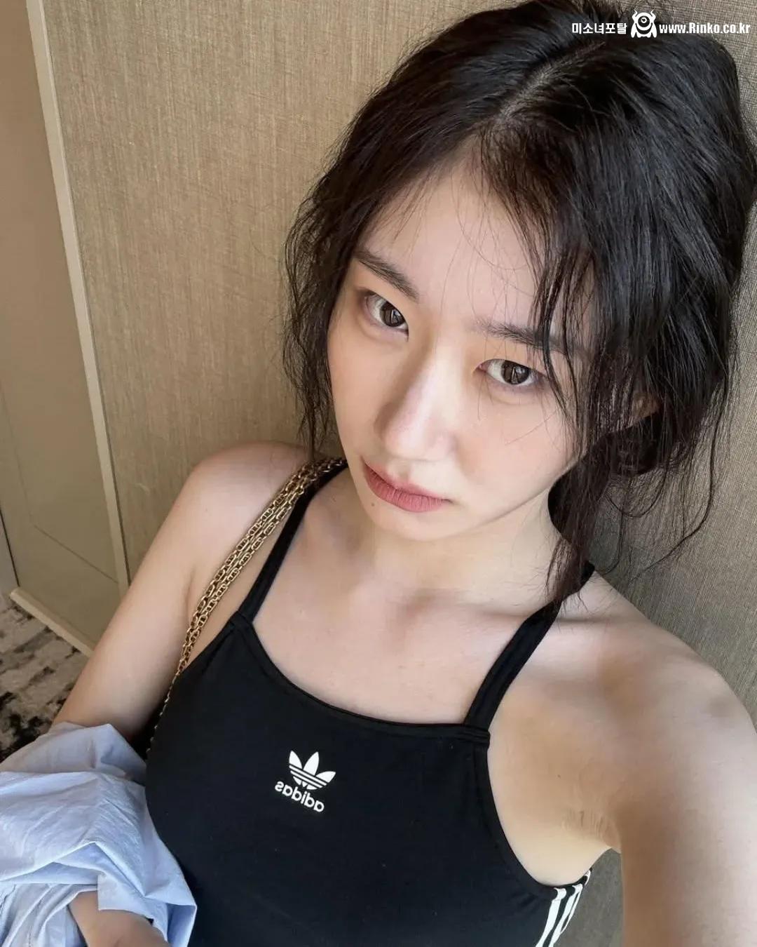 있지 채령_116476_1.webp.jpg