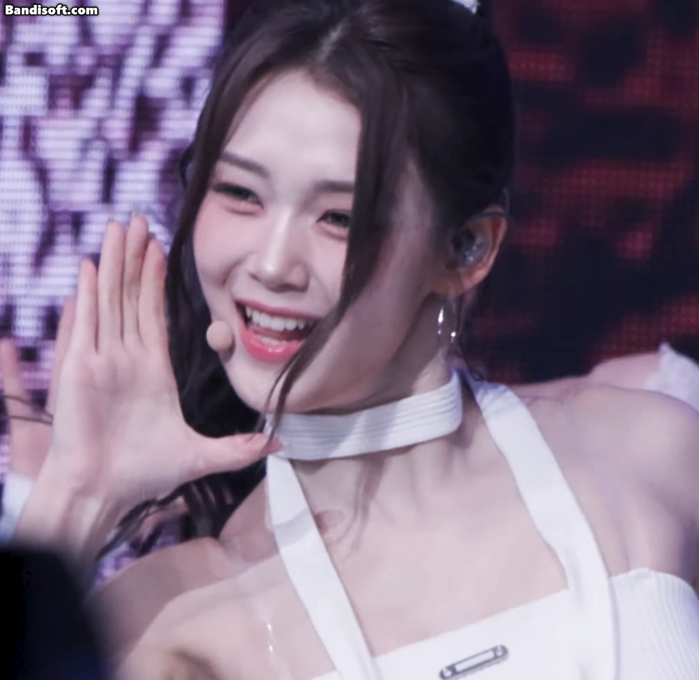 트리플에스 얼빡직캠_116444_5.webp