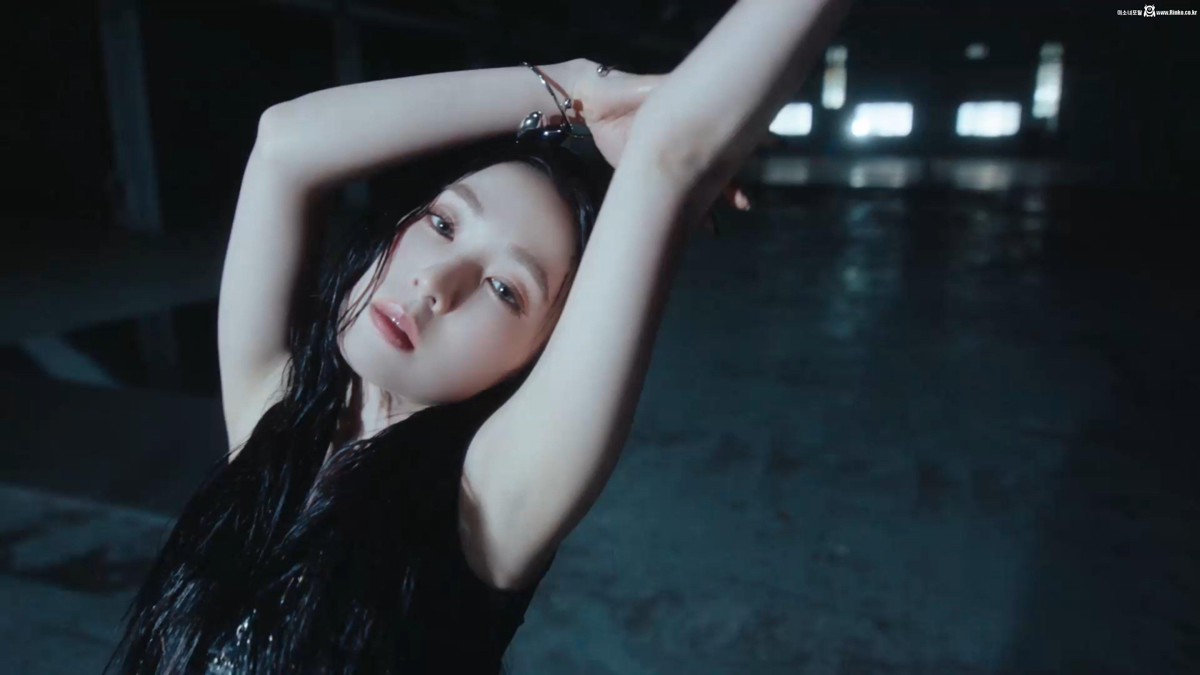 아이린 슬기 겨_116607_2.jpg