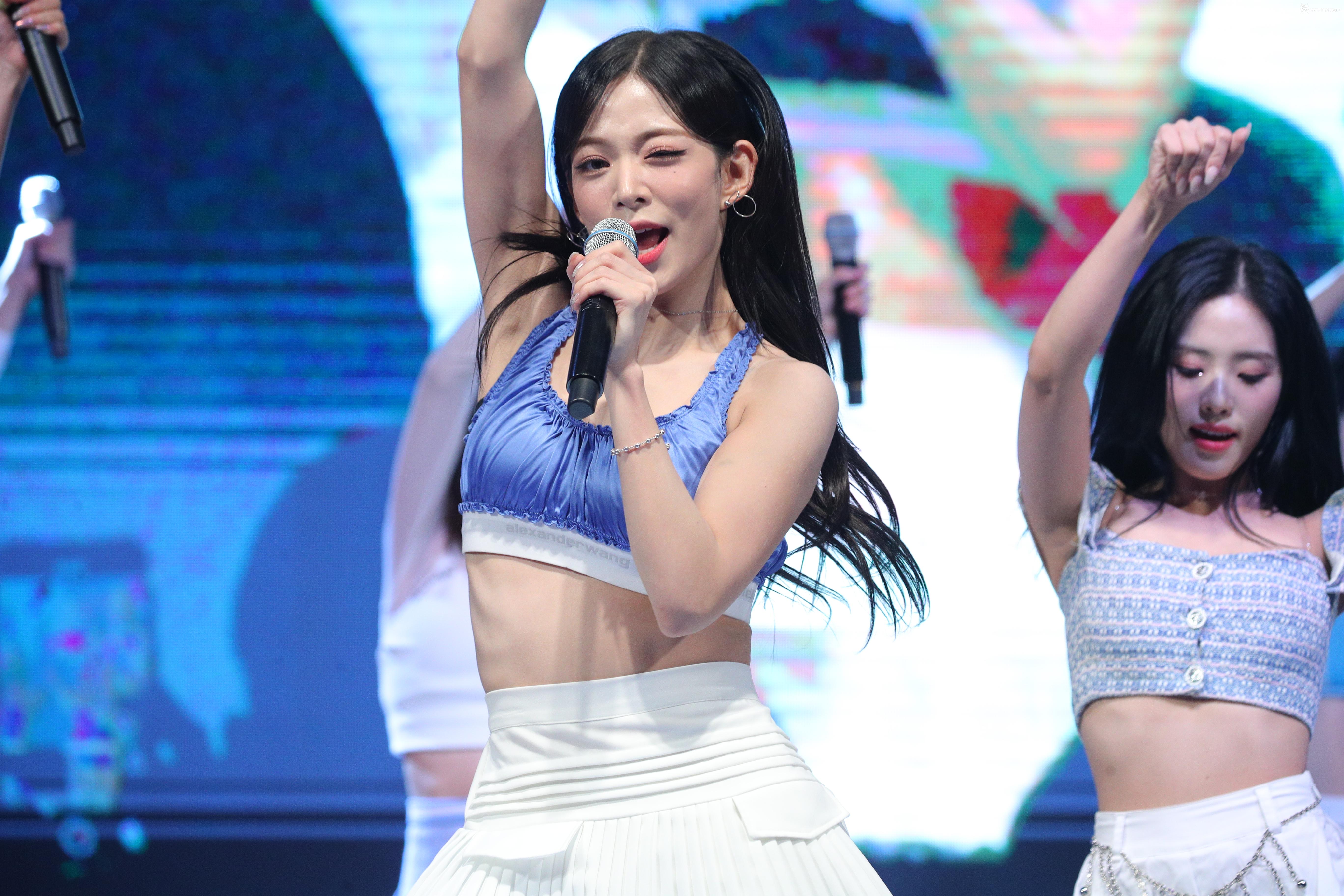 이채영 고화질, 질문_116642_1.jpg