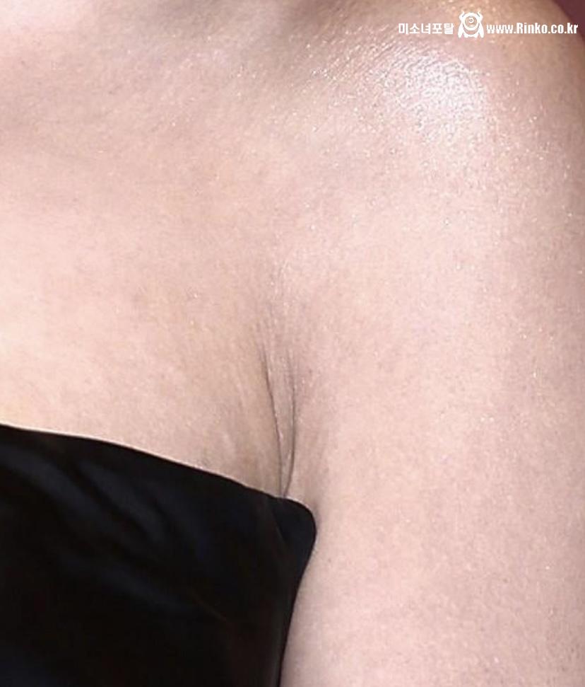 있지 예지 확대샷_116626_2.jpeg