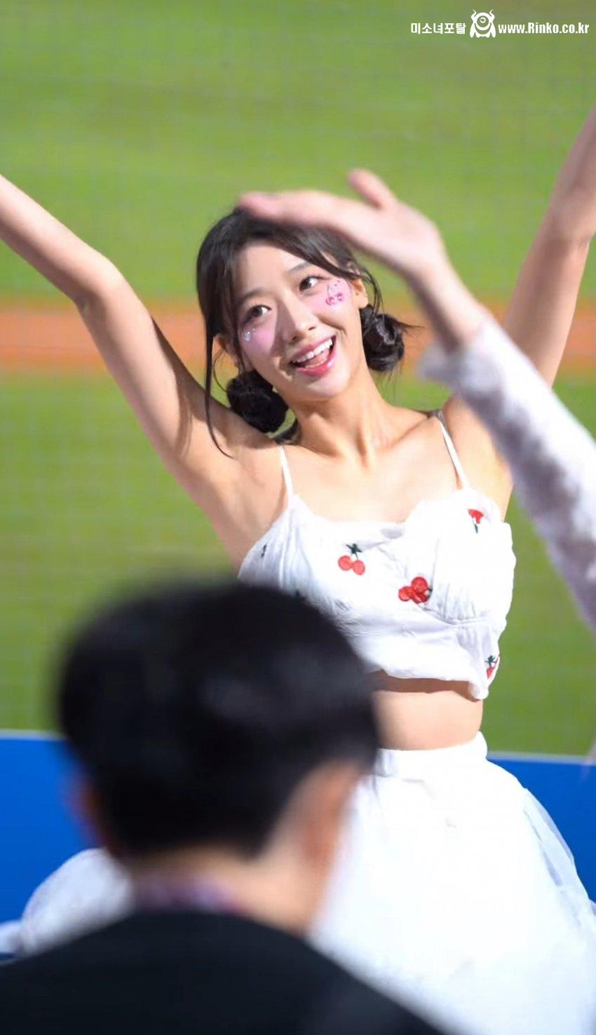 치어리더 우수한_116790_8.jpg