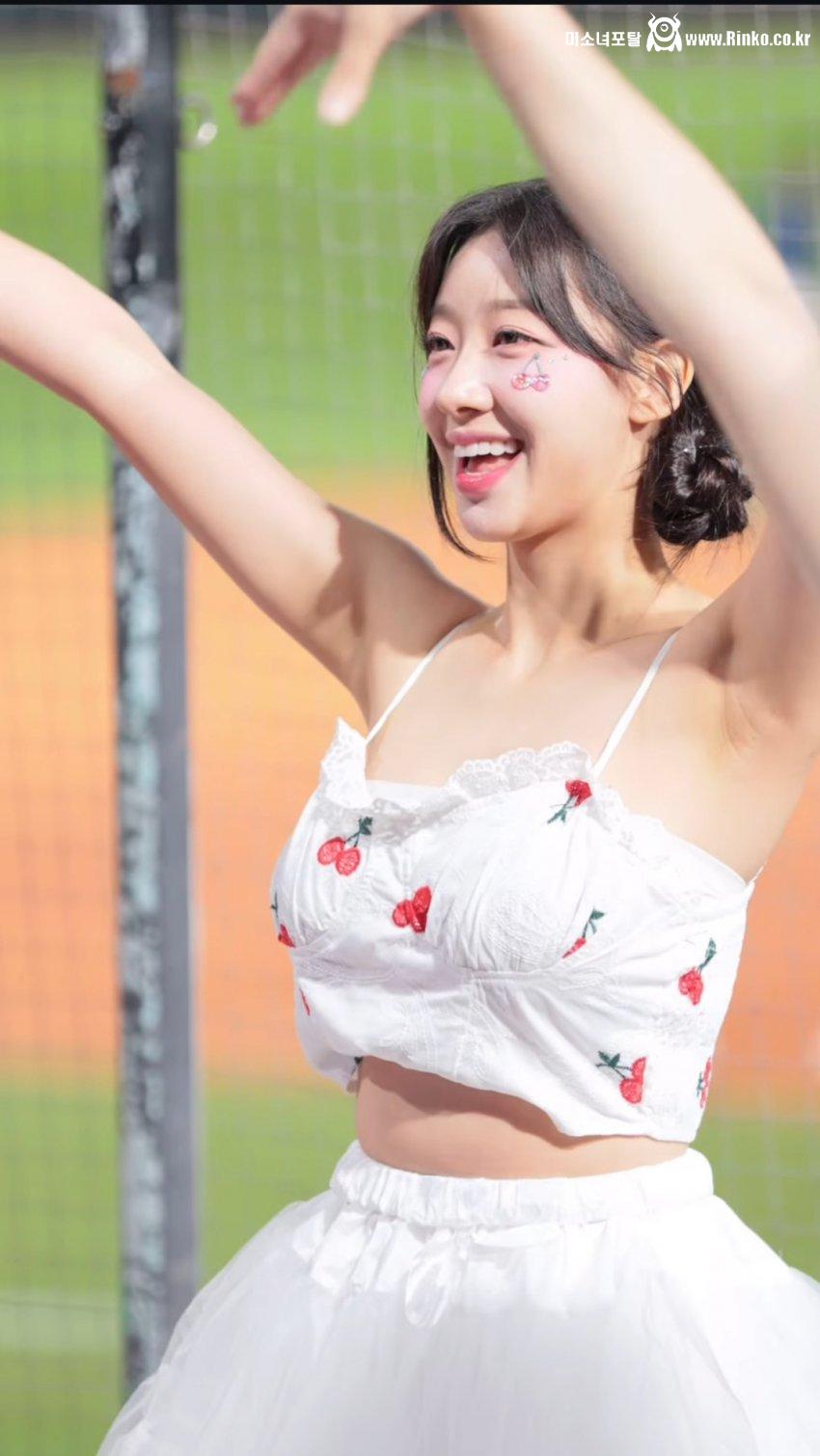 치어리더 우수한_116790_3.jpg