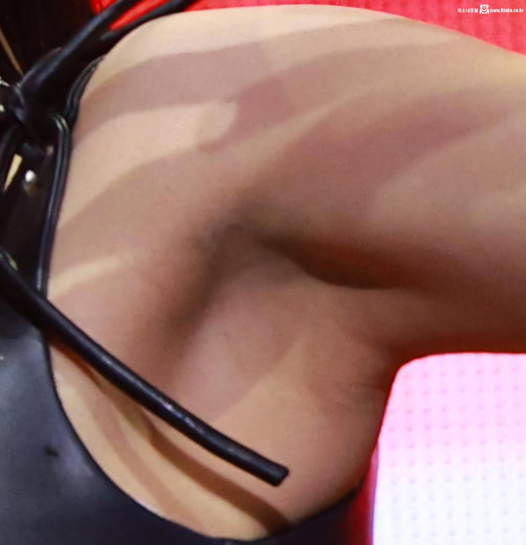 있지 채령 예지 확대 겨드랑이_116762_2.jpg