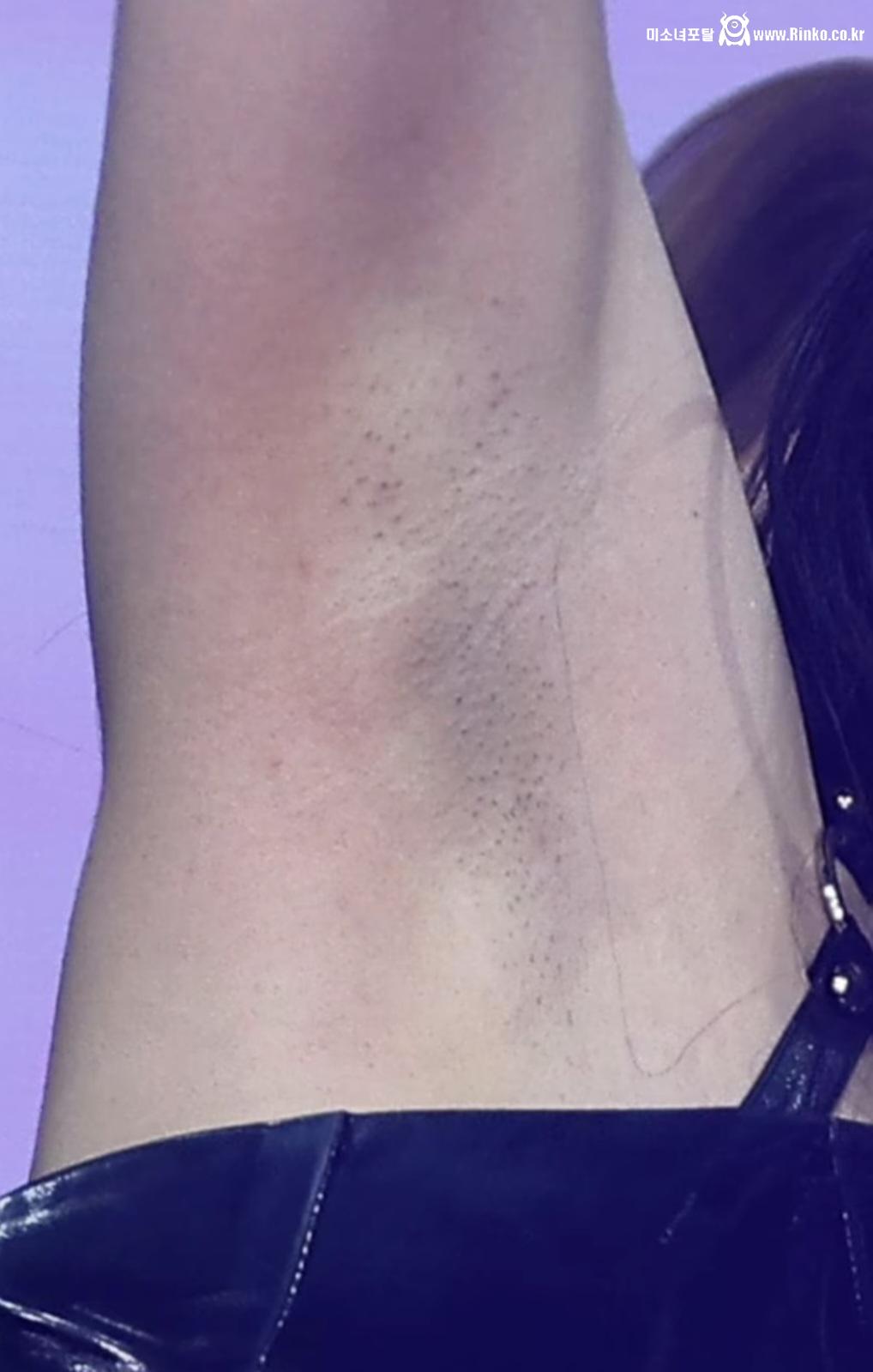 안유진 샤프심_116871_2.jpg