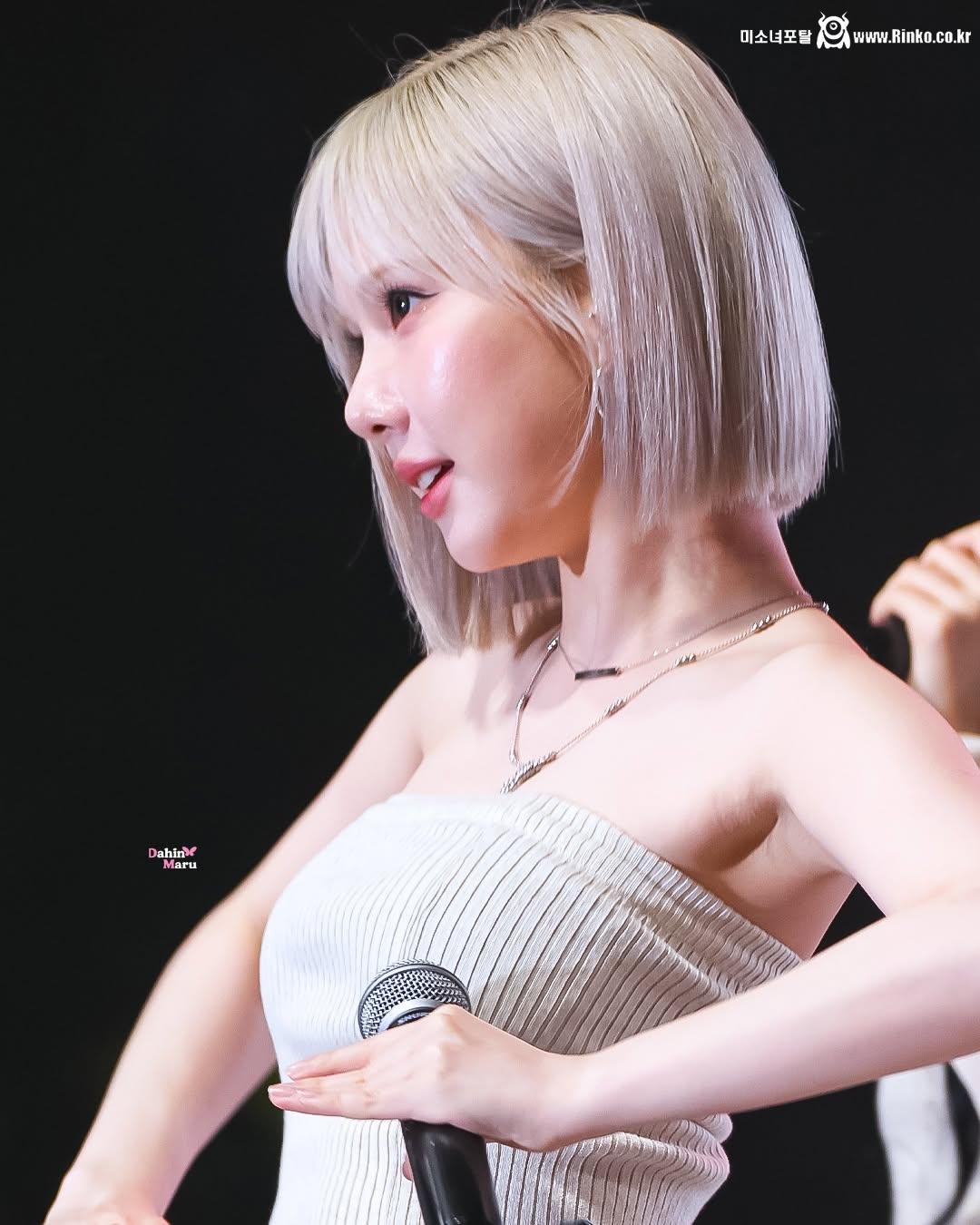 여자친구 비비지 은하 겨드랑이_116876_1.jpg