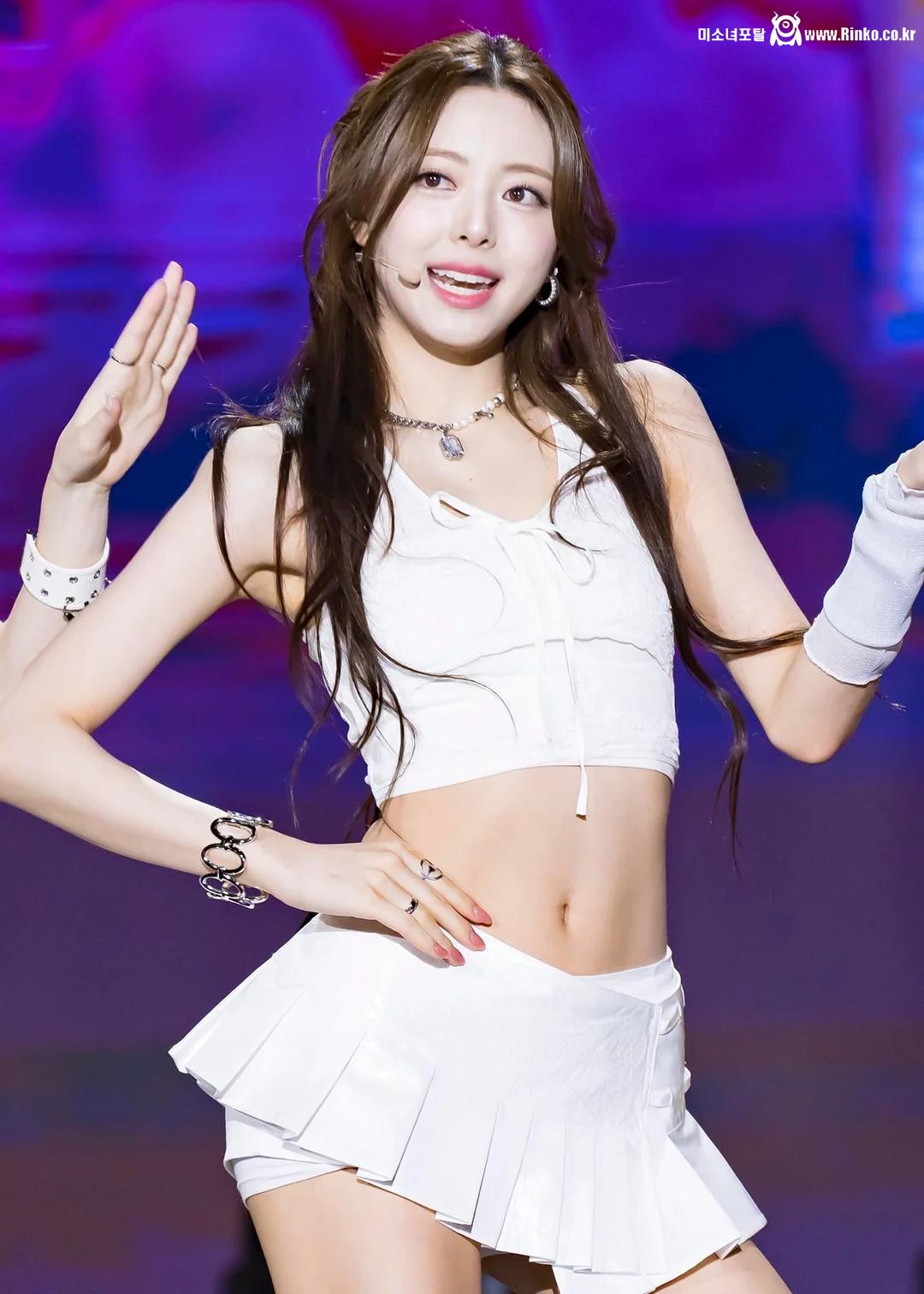 유나_116937_2.webp.jpg
