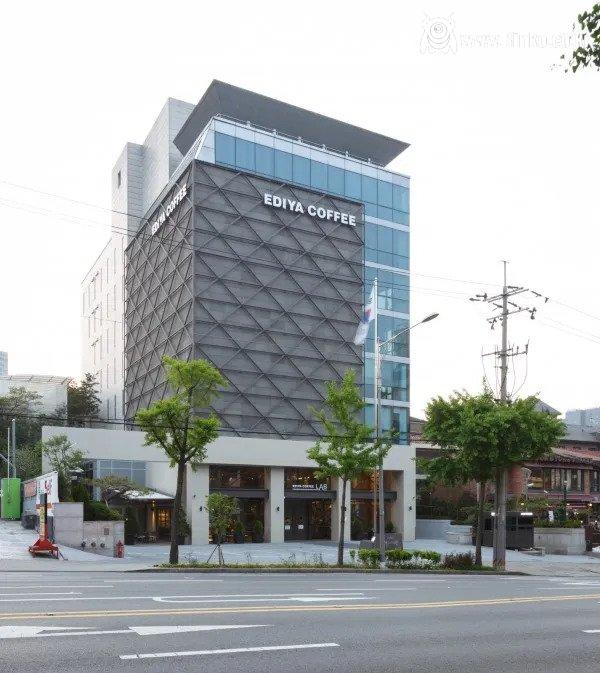 10년 전 저가 커피의 대명사였던 브랜드JPG