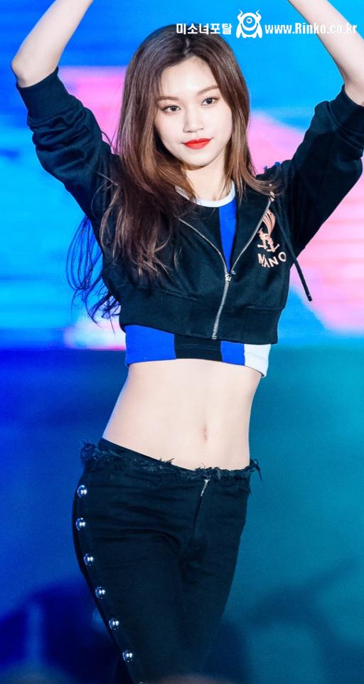 손들고 묶인 K-여자 가수들(2)_34221_2.jpeg