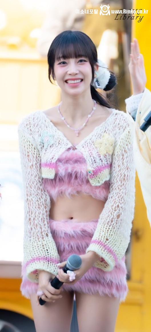 스테이씨 수민_34763_1.jpeg