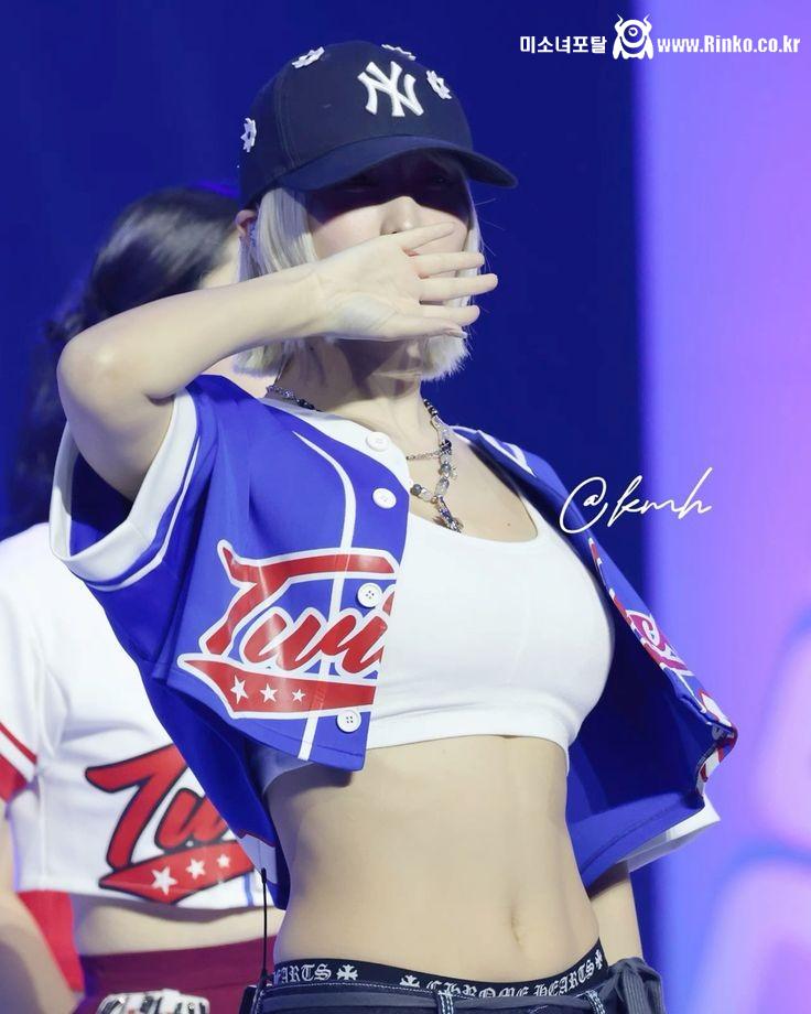 트와이스 모모_34932_1.jpg