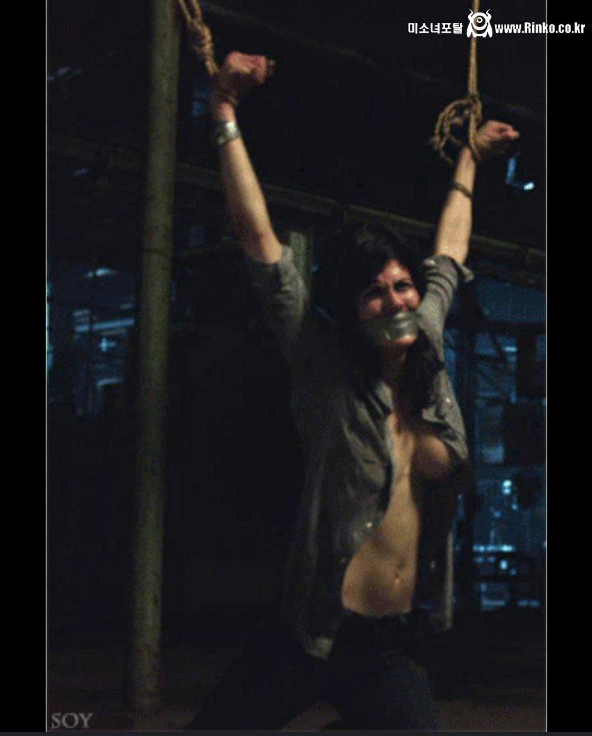 알렉섹스리아 다드라디오 배꼽_35199_3.jpeg