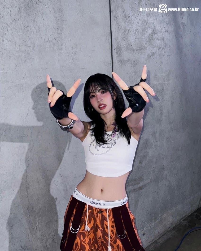 스테이씨 윤_35487_4.jpg