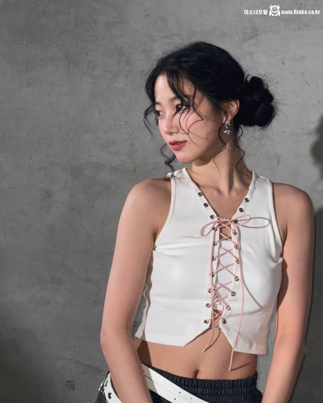 카즈하 깊은 배꼽_35534_1.jpg