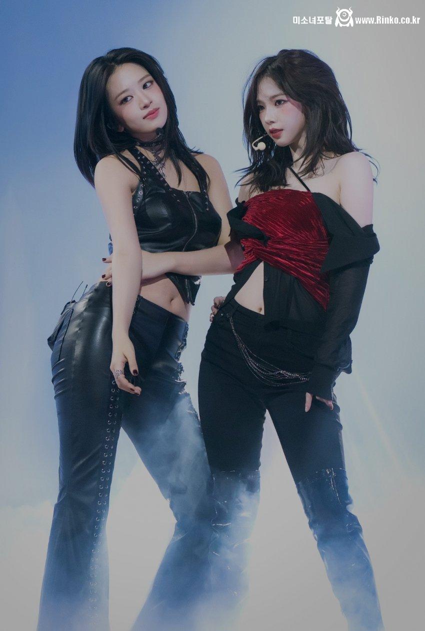 카리나 안유진_35596_1.jpg