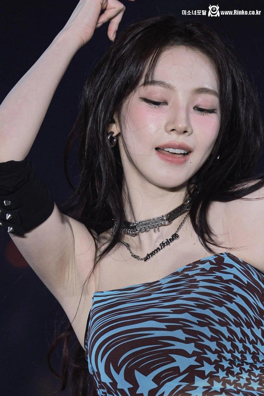 본인 선정 카리나 역대급 GOAT 시절_116969_1.jpg