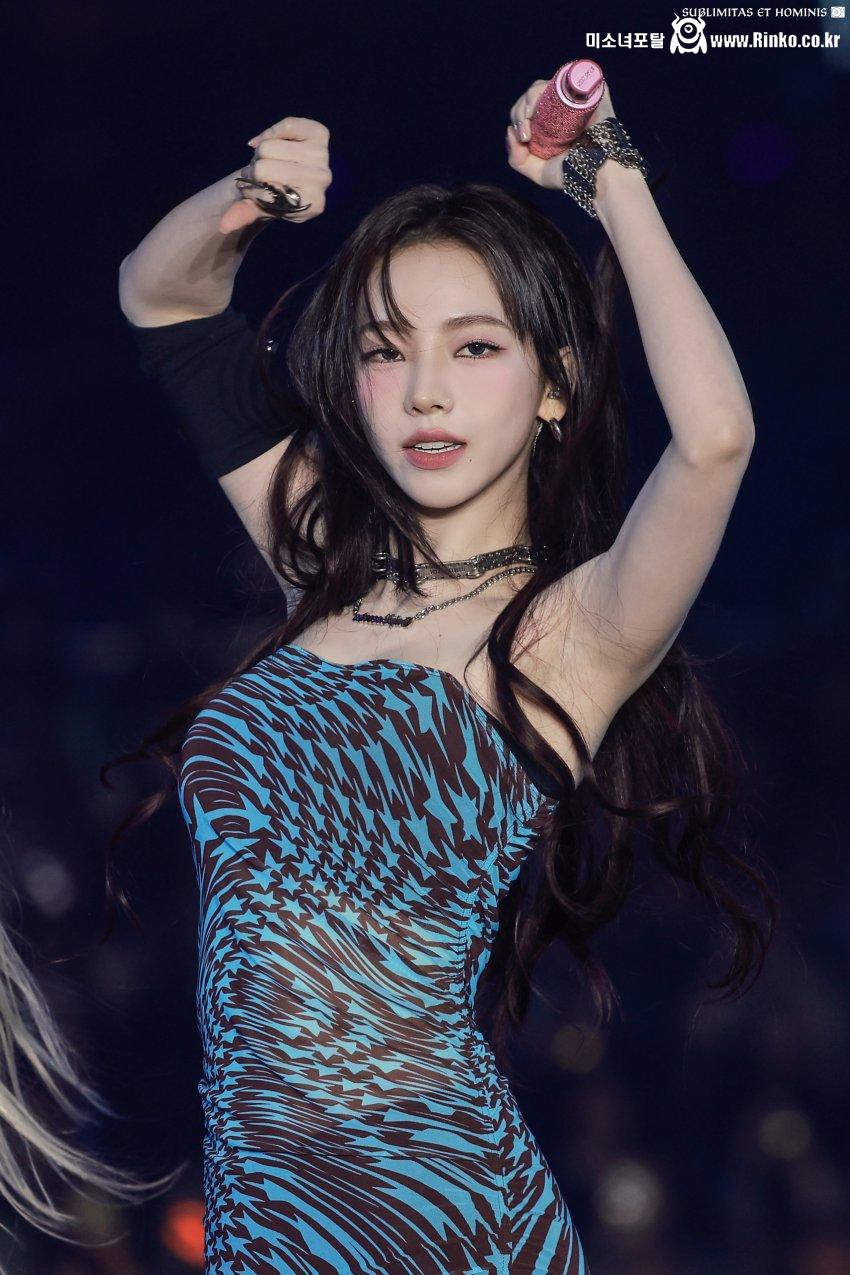 본인 선정 카리나 역대급 GOAT 시절_116969_8.jpg