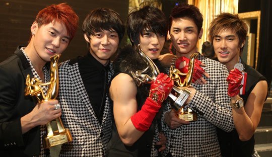 1000034438.jpg 김재중 피셜 오방신기 현재 연락 상황