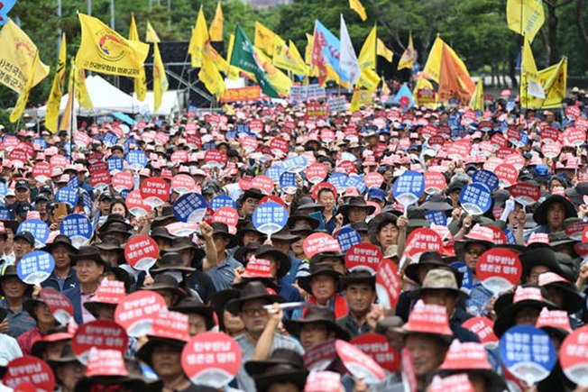 BB1pqWdn.jpg 기가 막히죠…원가 5천원짜리가 마트에서 4만원에 팔립니다