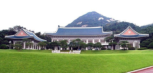 31D99037-7B96-4B61-AB9C-3D76D014D34A.jpeg 백악관과 청와대의 비교
