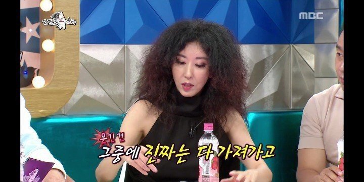 e_8575448395_ff95cba9cc274334f5d743c37b07d1693deb2d03.jpg 소름돋는 연예인 김완선 도둑 맞은 썰.jpg