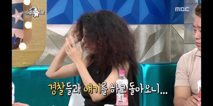 e_6485512193_39e82a20446c8b323d423c956178cd70c642741a.jpg 소름돋는 연예인 김완선 도둑 맞은 썰.jpg