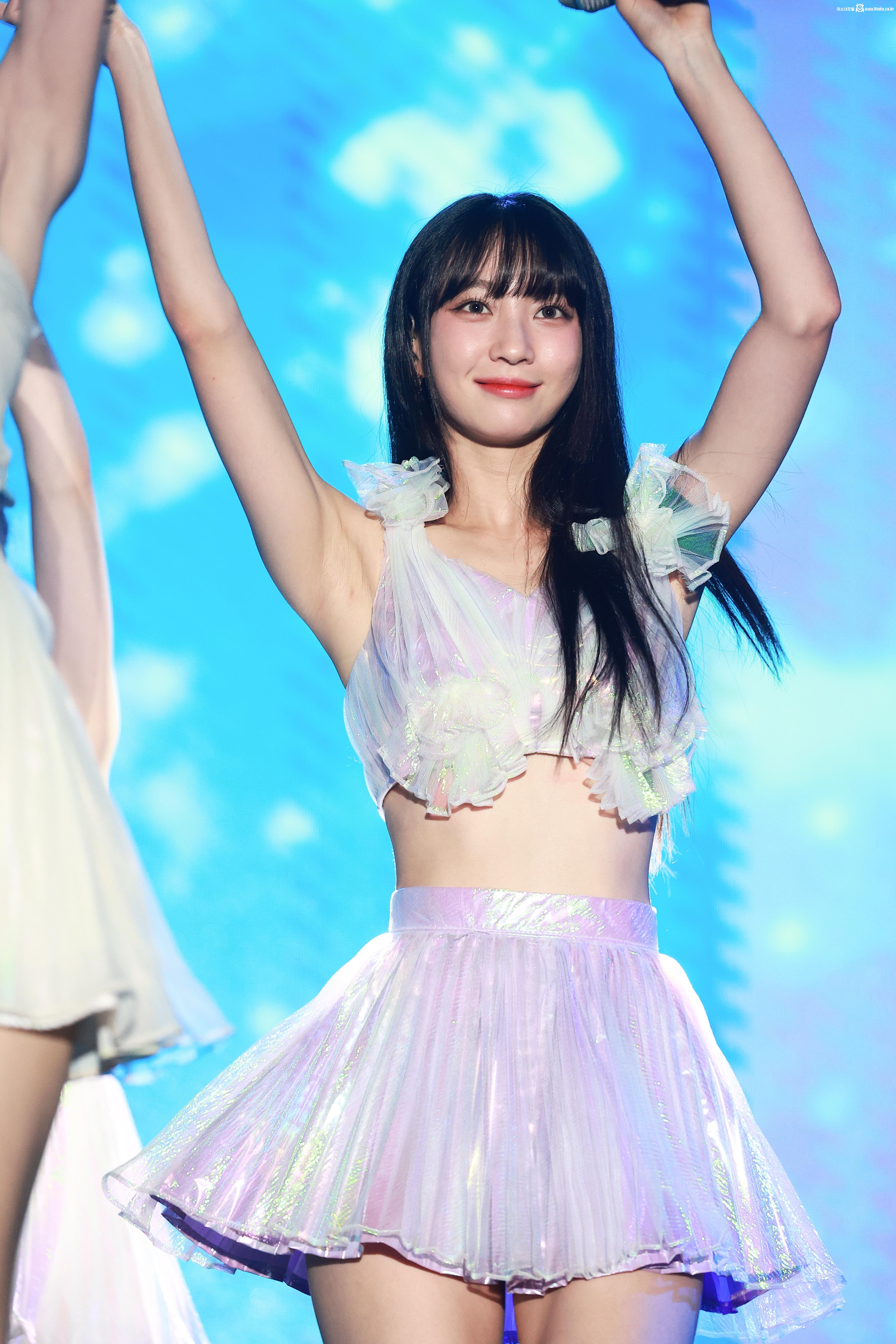 오마이걸 유빈 레전드_117077_5.jpg