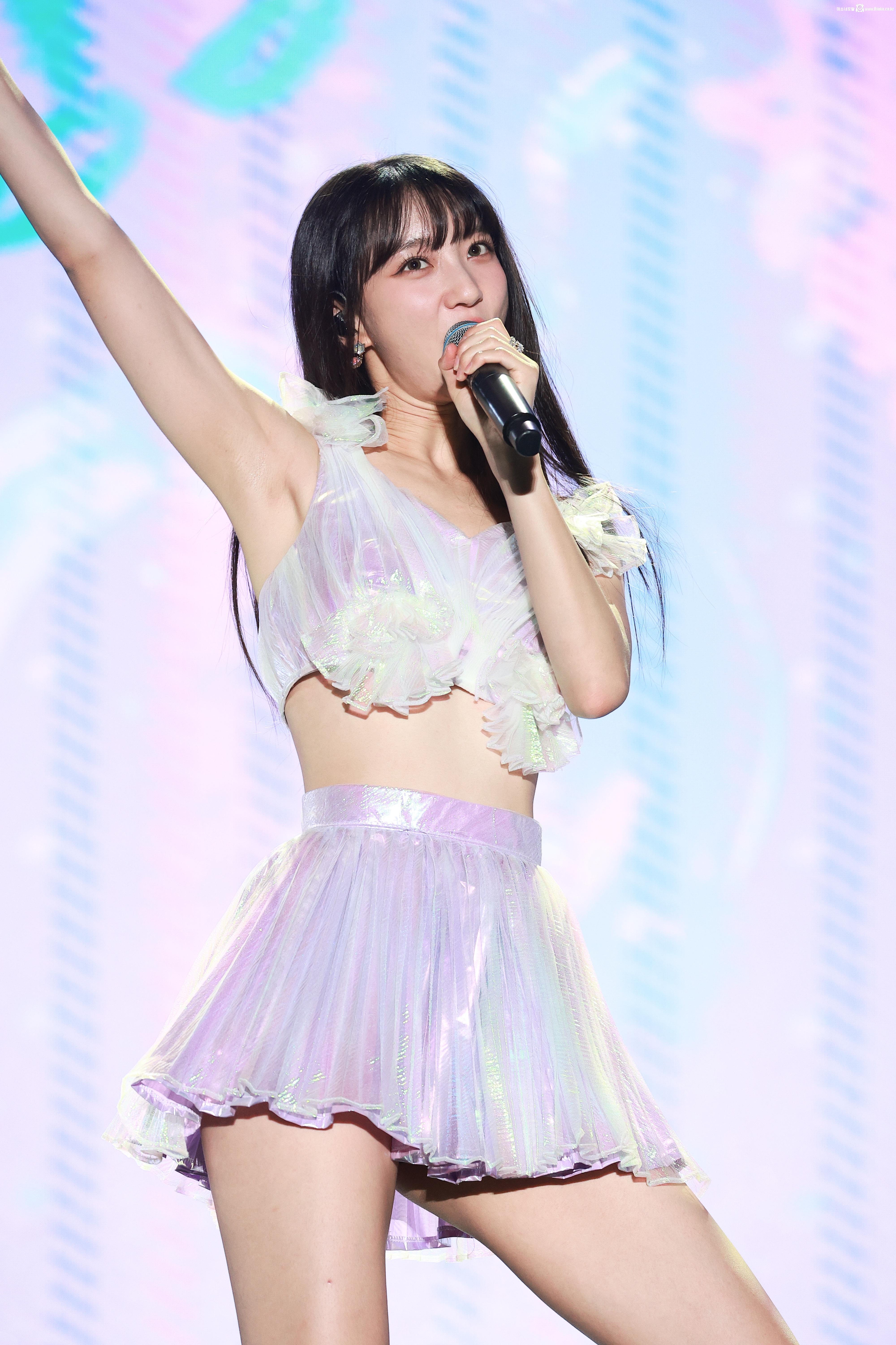 오마이걸 유빈 레전드_117077_8.jpg