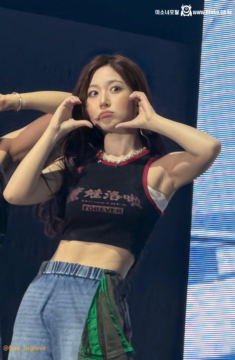 엔믹스 오해원 겨드랑이_117115_1.jpg