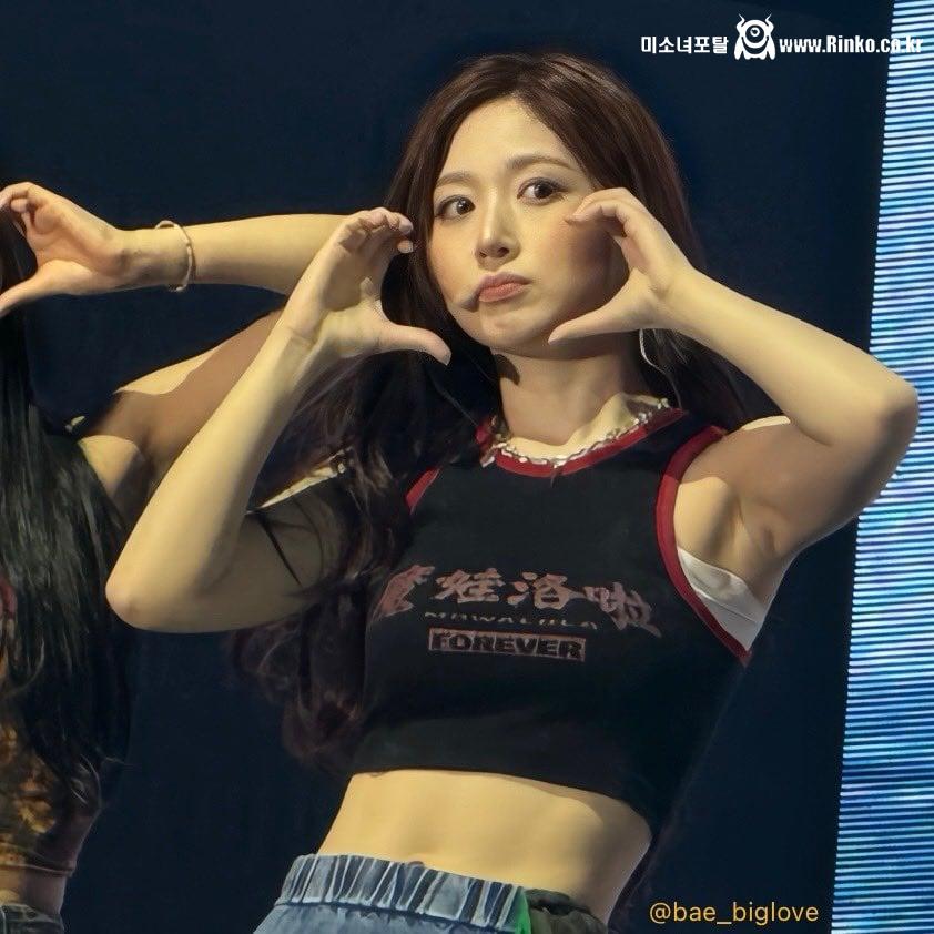 엔믹스 오해원 겨드랑이_117115_2.jpg