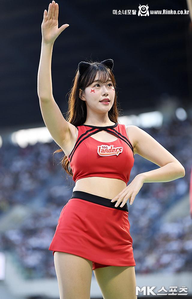 치어리더 민소매_117167_2.jpg