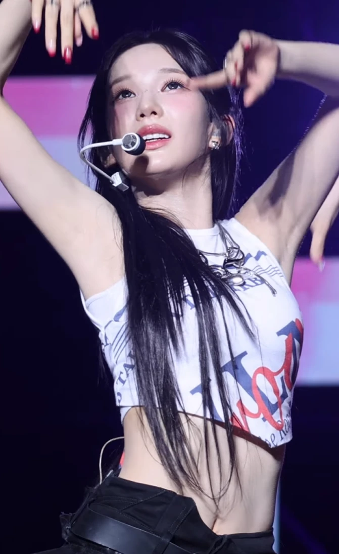 이즈나 유사랑_117135_1.webp