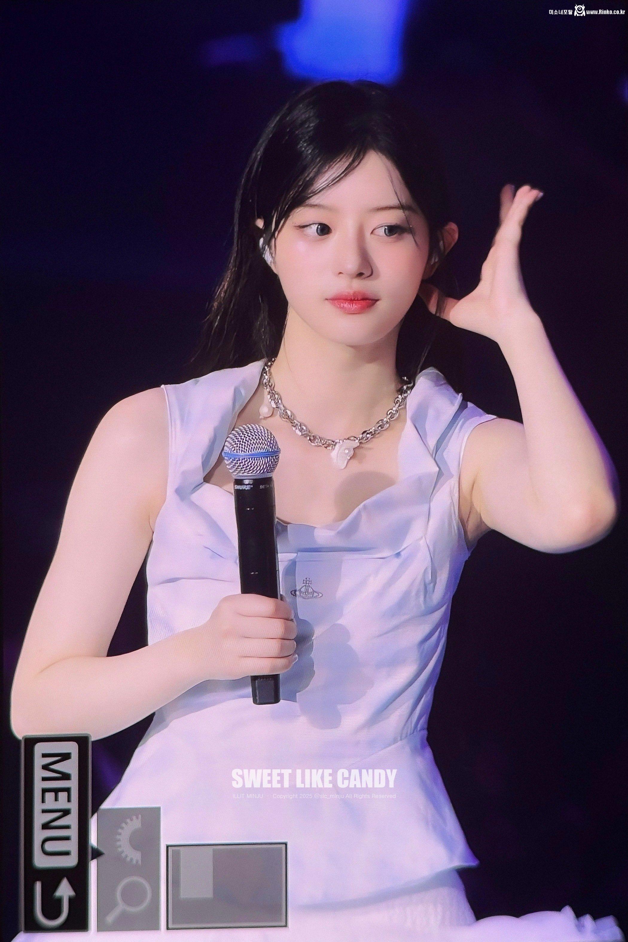 아일릿 민주,모카_117192_1.jpg