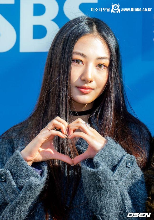 웬디 활짝 주름겨_117182_1.jpg