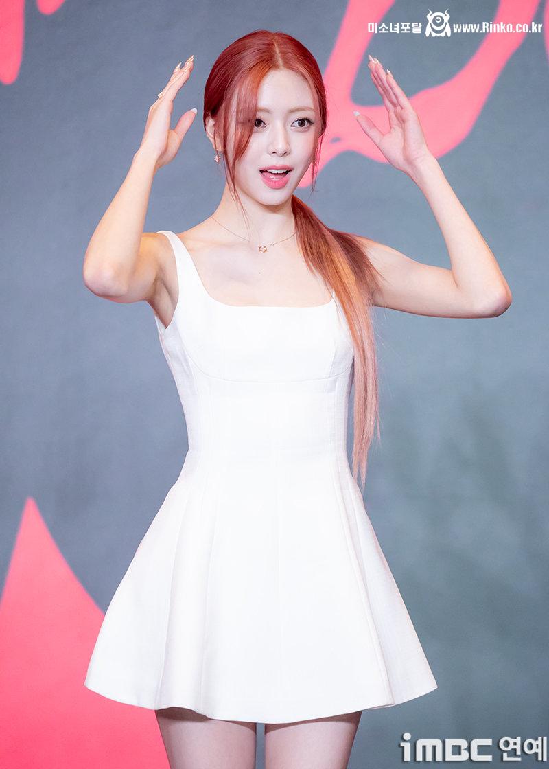 백색의 유나_117272_2.jpg