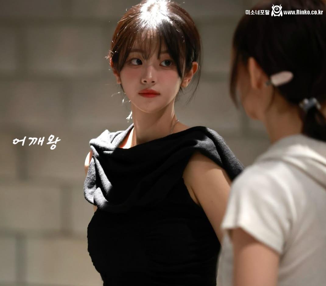 아일릿 원희_117309_1.jpg