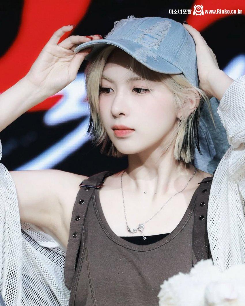 아이돌 겨 1티어 배이 모음_117317_3.jpg