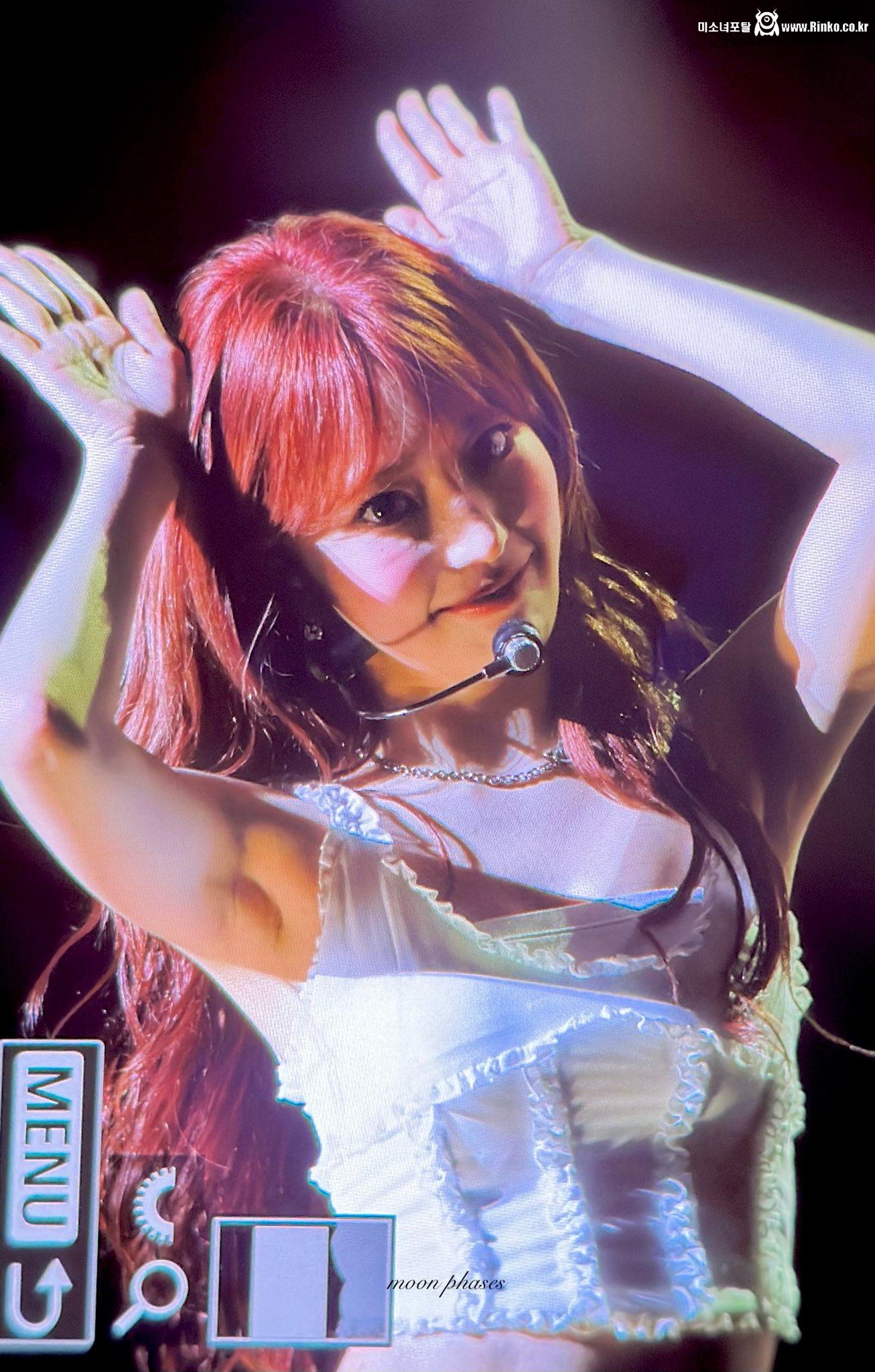 250612 사쿠라 허윤진 카즈하_117363_6.jpg