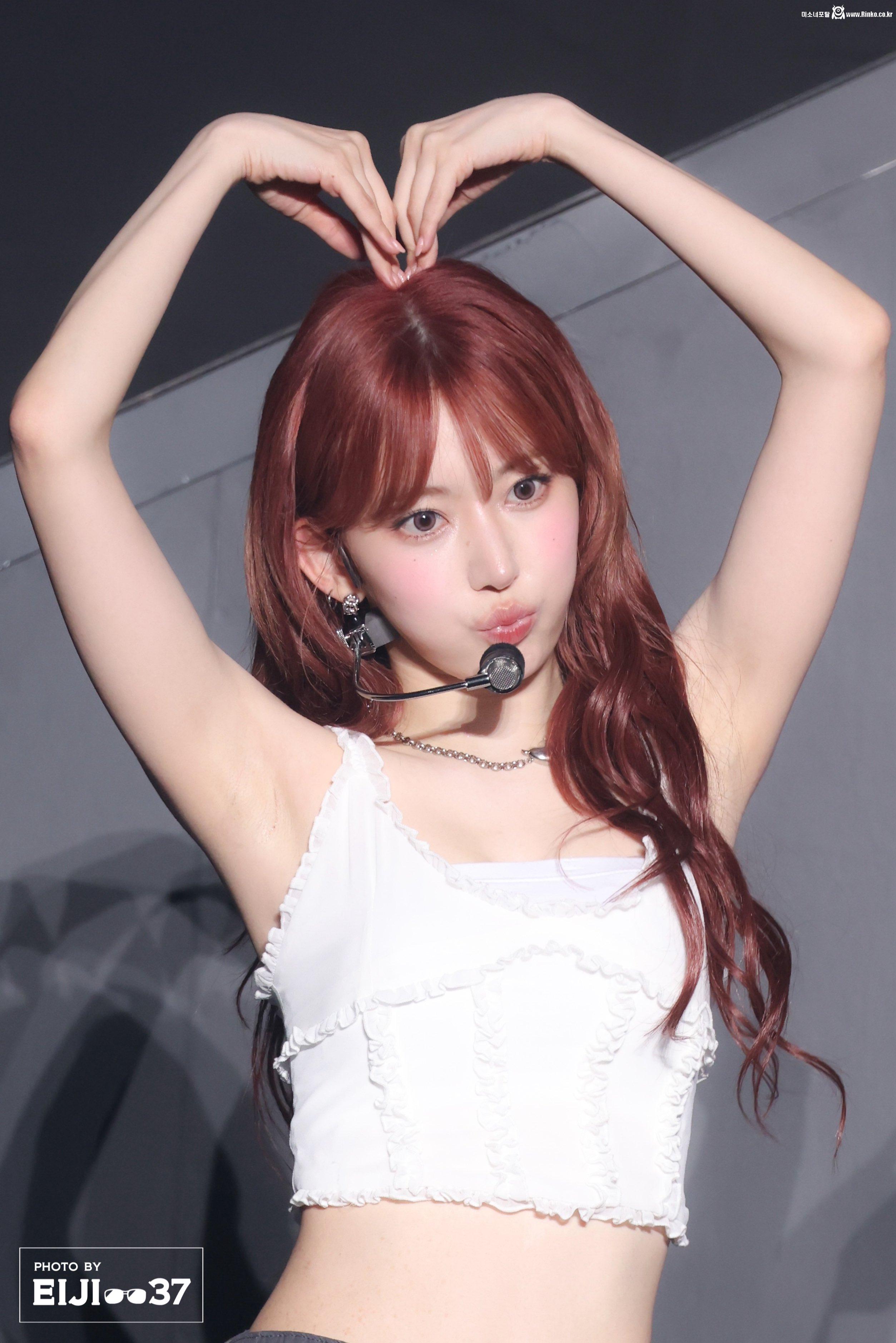 시쿠라 땀 송골송골_117396_1.jpg