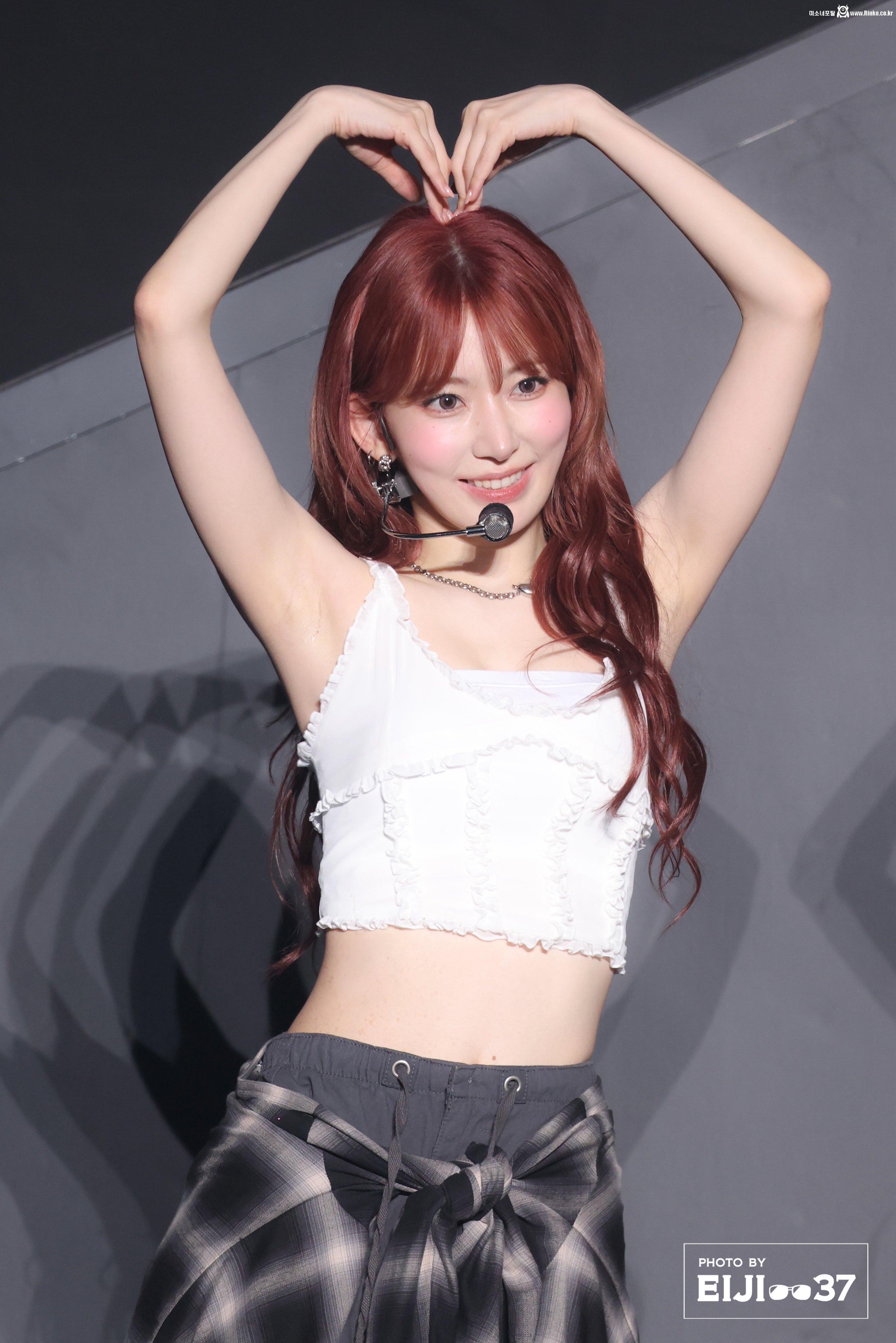 시쿠라 땀 송골송골_117396_2.jpg