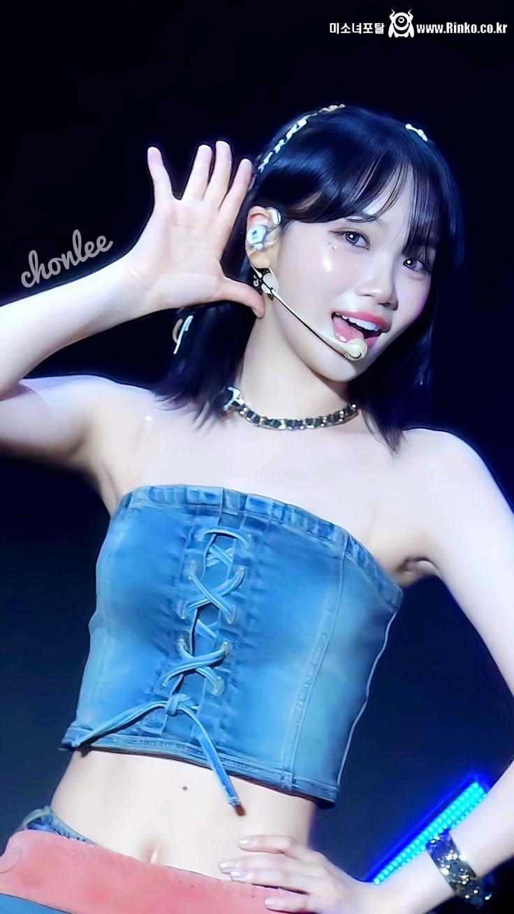 씹덕들 행복사시키는 김채원 겨_117508_18.jpg