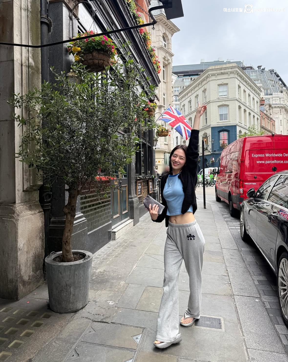 떴다 카리나_38602_2.jpg