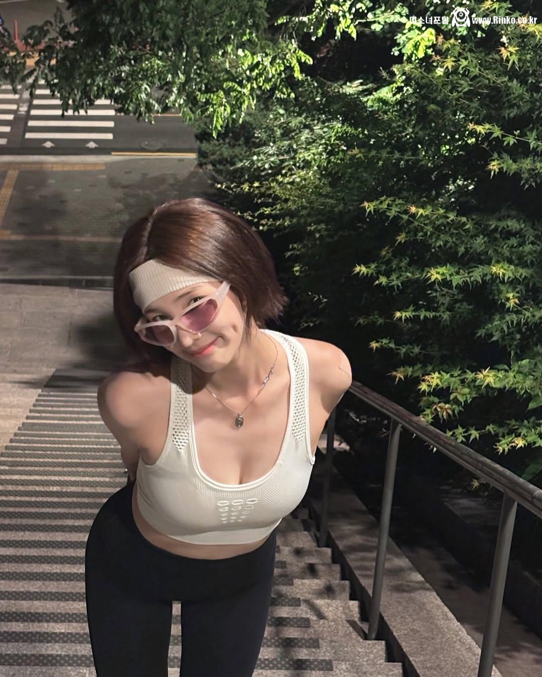 율희 미시겨_117692_1.jpg