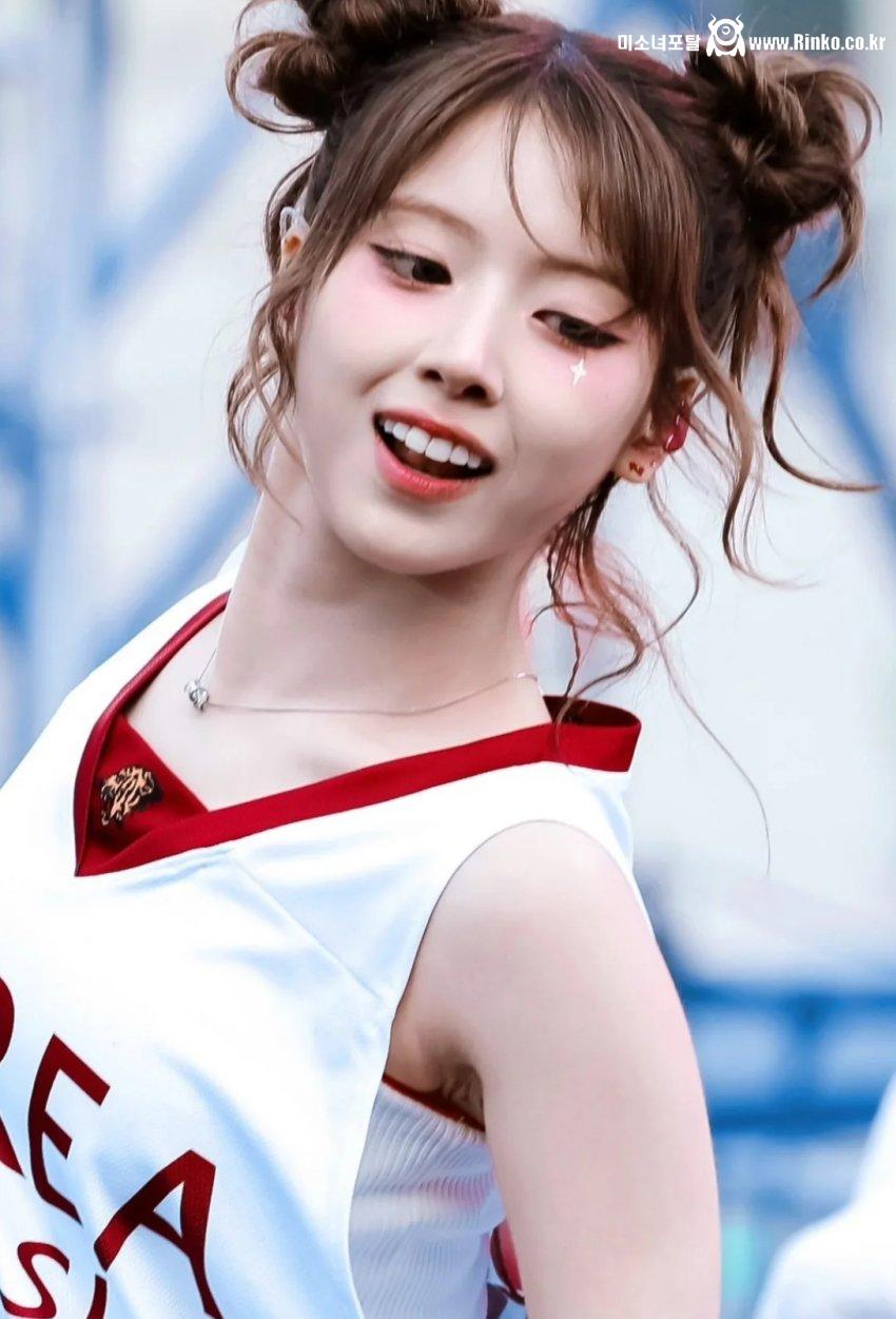 엔믹스 김지우 고려대 - 인스타퍼옴_117693_1.jpg