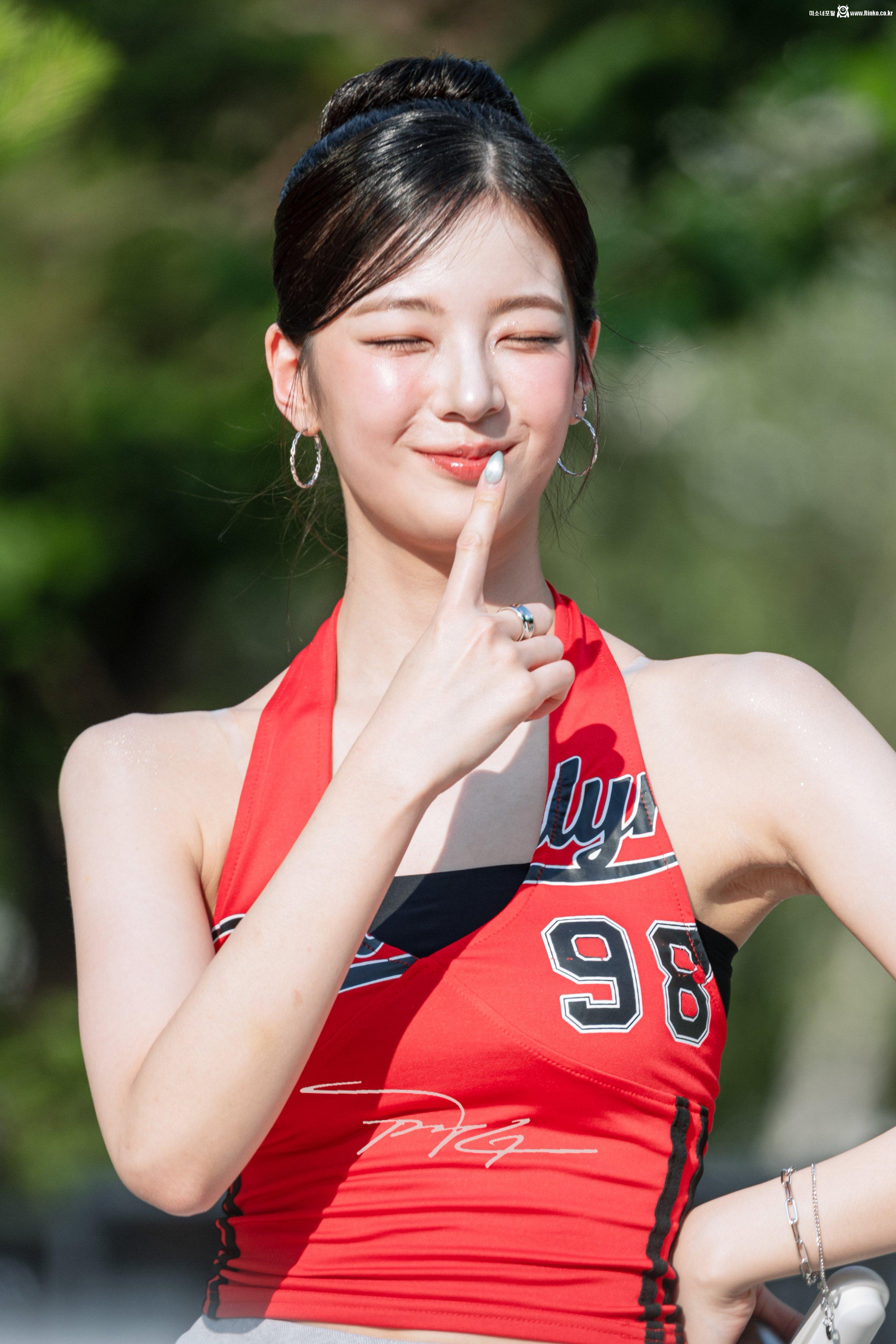 있지 ITZY 리아 고해상도_117688_1.jpg