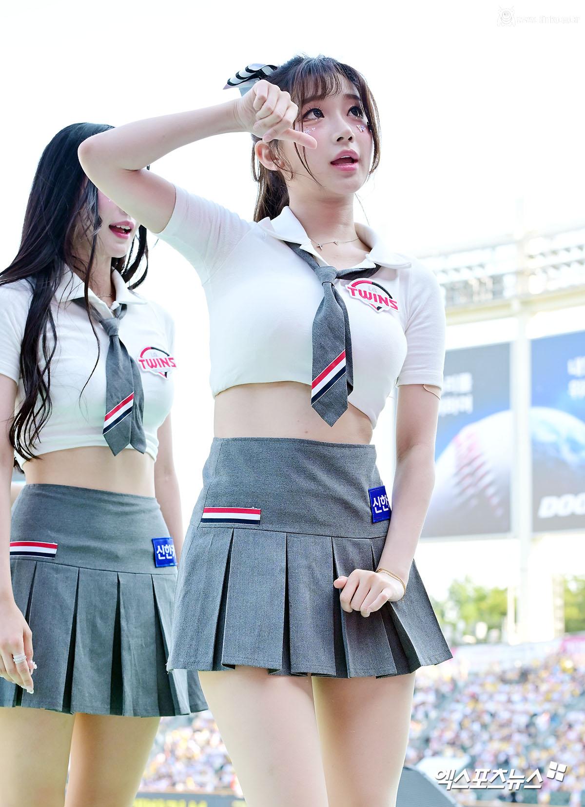 이주은 착의겨_117722_1.jpg