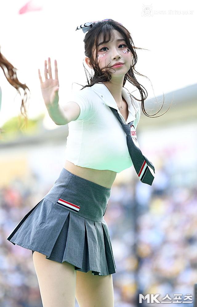 이주은 착의겨_117722_5.jpg