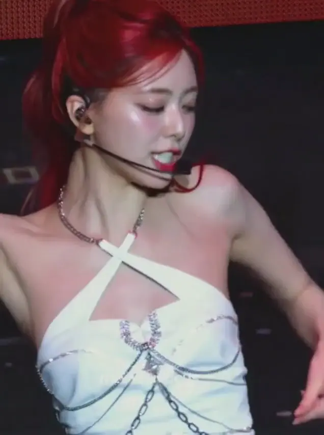 있지 유나 겨드랑이_117809_1.webp