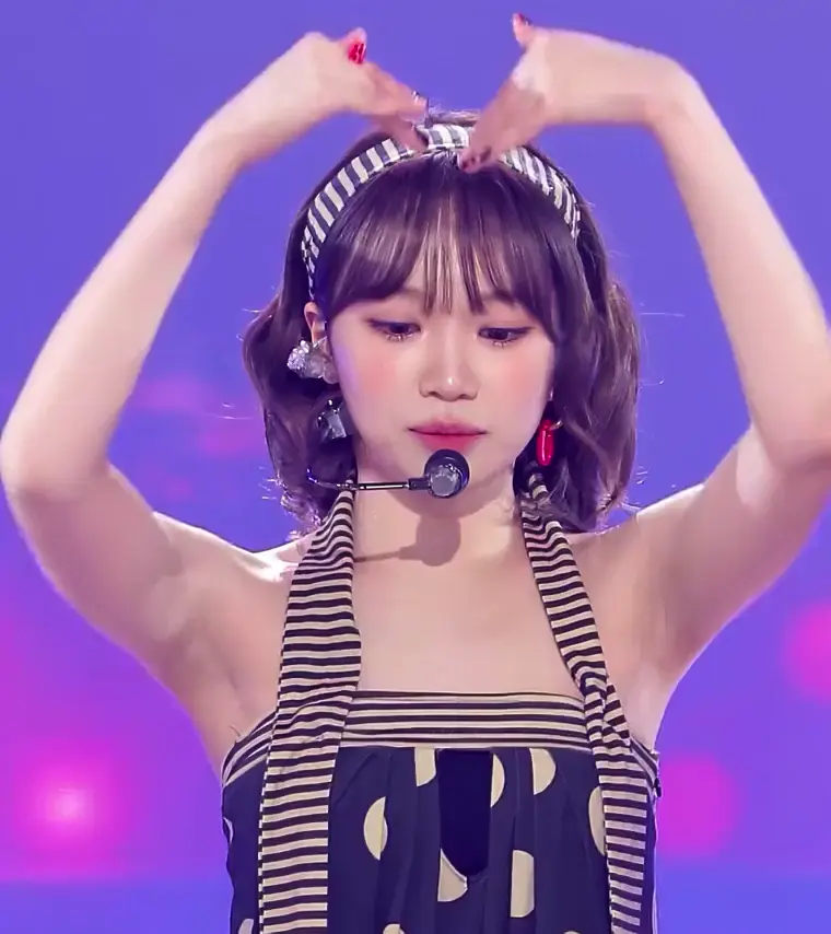 이분은 요즘 여기서 인기 없나_117835_3.webp